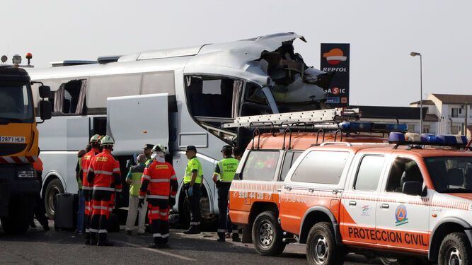 قتيلٌ وعشرات الإصابات في حادِثة سيْر بين حافلتين تُقِـلّان مغاربة بإسبانيا.