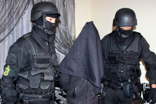 القبض على 5 أشخاص موالين لـ"داعش" خططوا لتنفيذ عمليات إرهابية في المغرب
