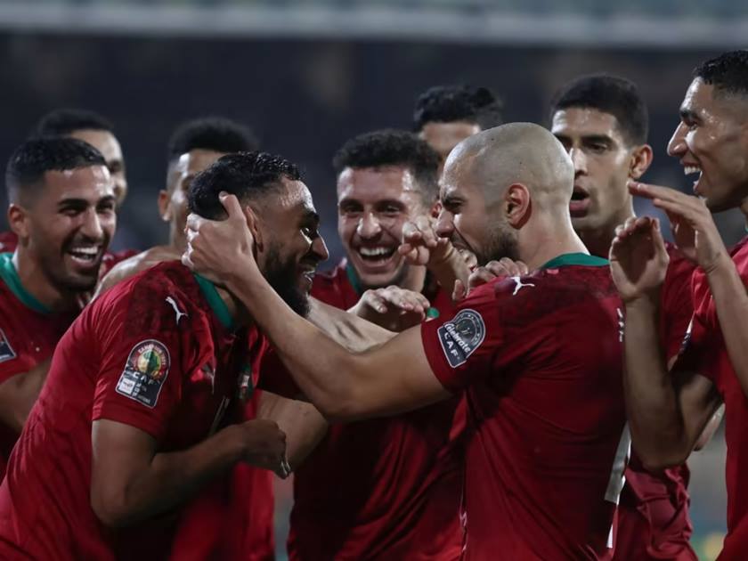 رجل أعمال إسرائيلي يقدم مكافأة مالية للاعبي المغرب.. 