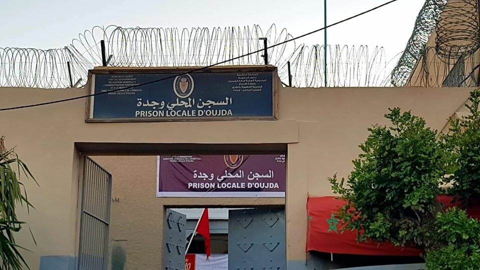 سجن المحلي بوجدة.. انتحار أحد المدانين في جريمة “شمهروش” الإرهابية