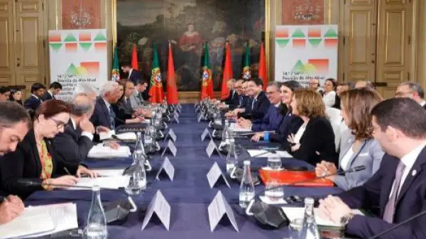 المغرب والبرتغال يوقعان 12 اتفاقا في مجالات استراتيجية