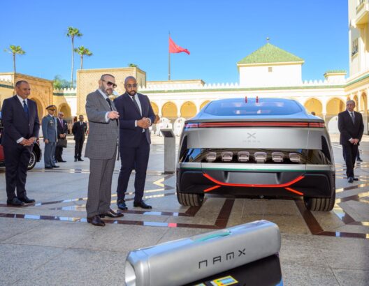 الملك يترأس حفل تقديم أول سيارة هيدروجين مغربية الصنع