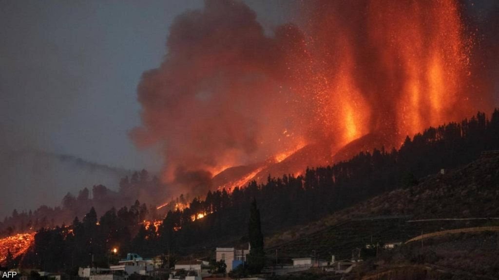 حرائق الغابات تكتسح 5 آلاف هكتار في جزر الكناري