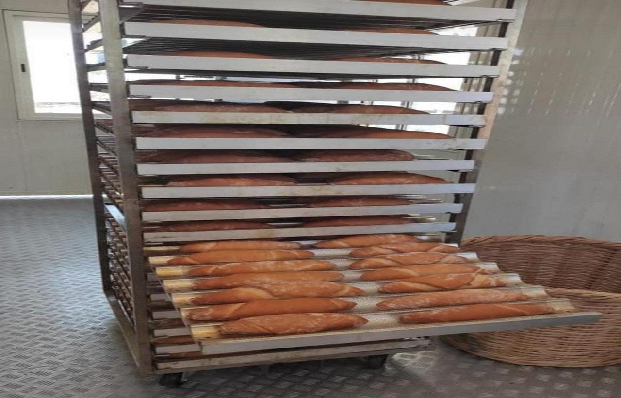 المدرية العامة للأمن الوطني توفد مخبزتين متنقلتين إلى ضواحي مراكش دعماً للمتضررين من الزلزال