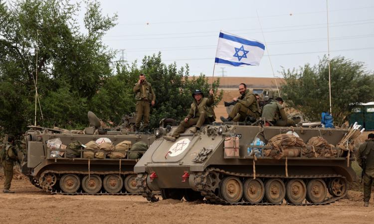 الجيش الإسرائيلي يعلن “تطويق” مدينة غزة