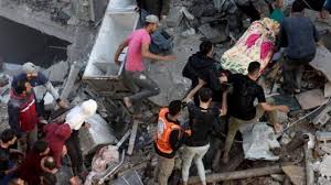 معارك عنيفة بين إسرائيل وحماس في غزة مع دخول الحرب شهرها الثالث