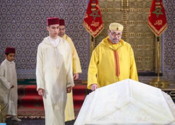 صاحب الجلالة الملك محمد السادس يترحم على روح جلالة المغفور له الملك محمد الخامس