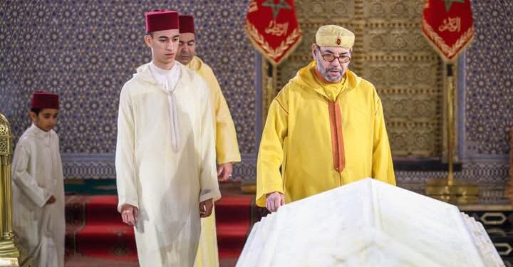 صاحب الجلالة الملك محمد السادس يترحم على روح جلالة المغفور له الملك محمد الخامس