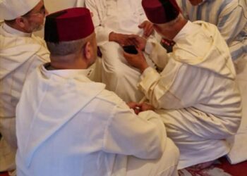 مدير اخبار 7 وطاقمها الاداري  يتمنى الشفاء العاجل لوالد  محمد آبار المندوب الوطني للشبكة المغربية لحقوق الانسان والدفاع عن الوحدة الترابية للمغرب