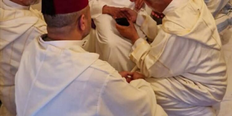 مدير اخبار 7 وطاقمها الاداري  يتمنى الشفاء العاجل لوالد  محمد آبار المندوب الوطني للشبكة المغربية لحقوق الانسان والدفاع عن الوحدة الترابية للمغرب