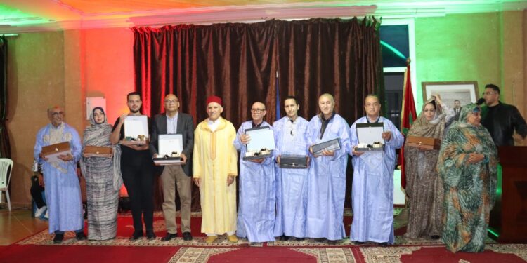 سيدي إفني: عامل الإقليم يترأس حفل استقبال على شرف الطاقم الطبي المشارك في الحملة الطبية المتعددة التخصصات.