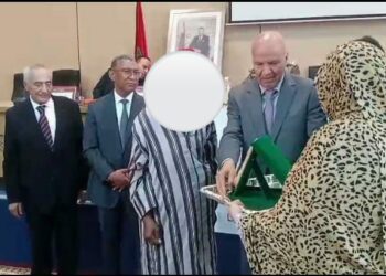 الذكرى السنوية لاسترجاع سيدي إفني ومهزلة  تكريم المقاومين