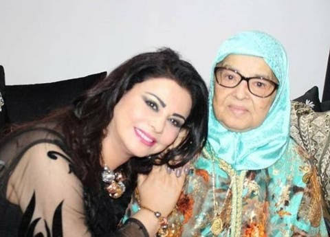 وفاة والدة الفنانة لطيفة رأفت بعد صراع طويل مع المرض