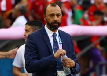 السكتيوي يتابع المنتخب الإماراتي استعداداً لنصف نهائي كأس العرب