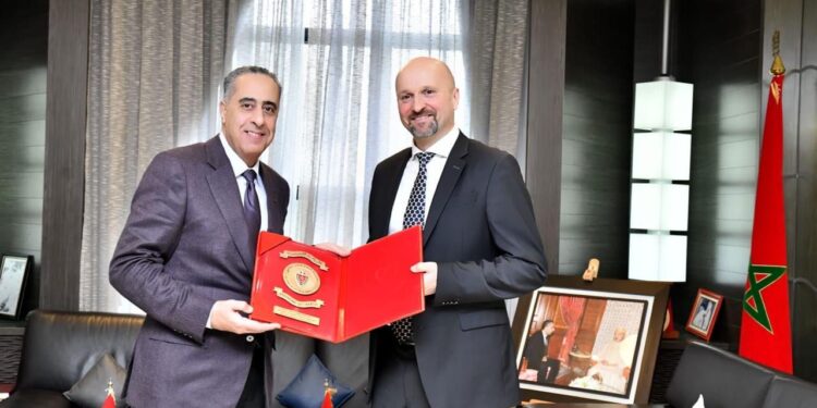 قطب المديرية العامة للأمن الوطني والمديرية العامة لمراقبة التراب الوطني