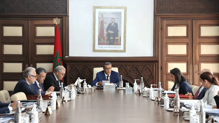 الحكومة تجتمع الخميس لمناقشة مشروع قانون تنظيم مهنة المحاماة ومراسيم أخرى