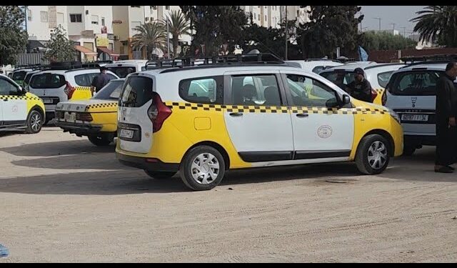 سائقو الطاكسي بسوس ماسة ينتفضون ضد دعم متأخر ويطالبون بآلية عادلة وفعالة
