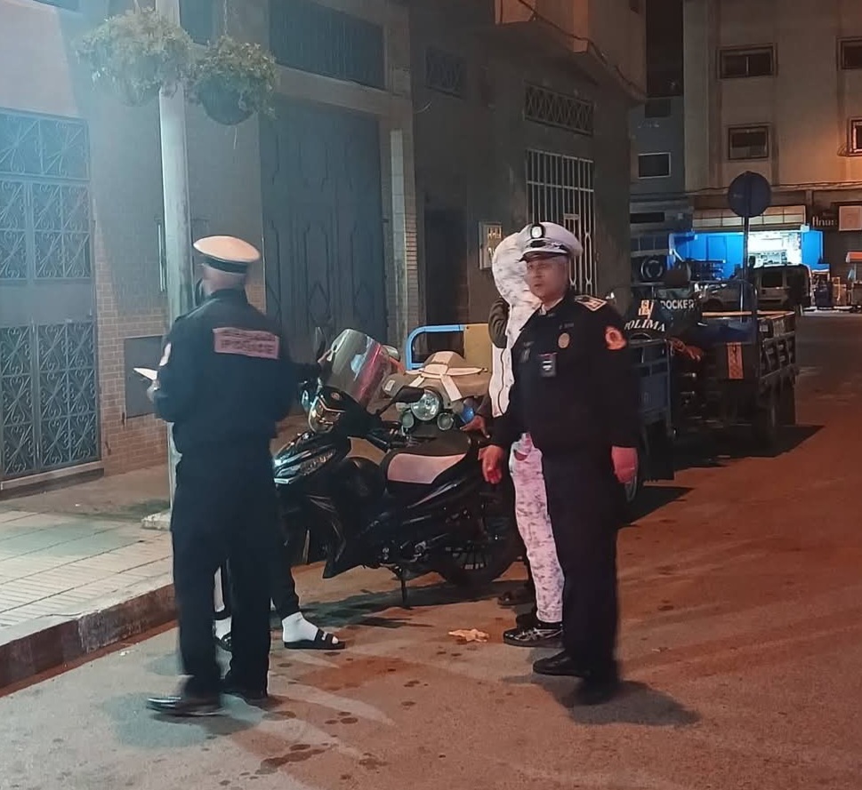أصيلة: حملة أمنية مكثفة تستهدف الدراجات النارية المخالفة وتعزز السلامة الطرقية