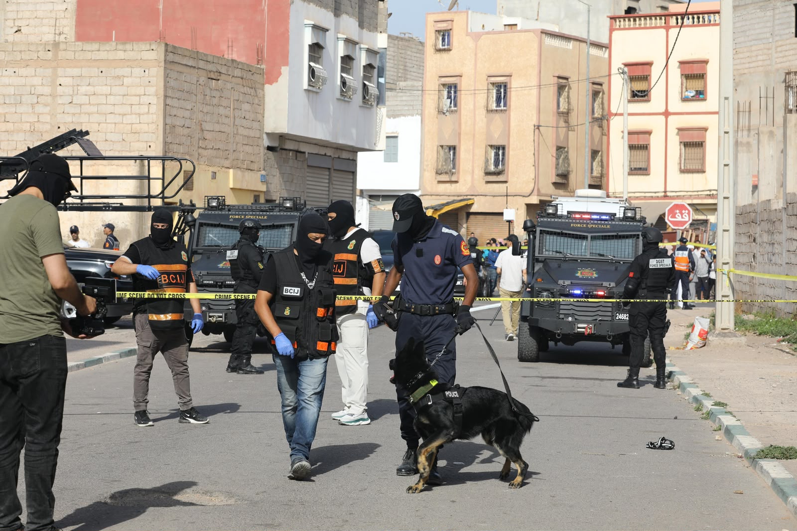 جامعة نايف العربية للعلوم الأمنية تُشيد بكفاءة الأجهزة الأمنية المغربية وتدين المخططات الإرهابية المُجهضة